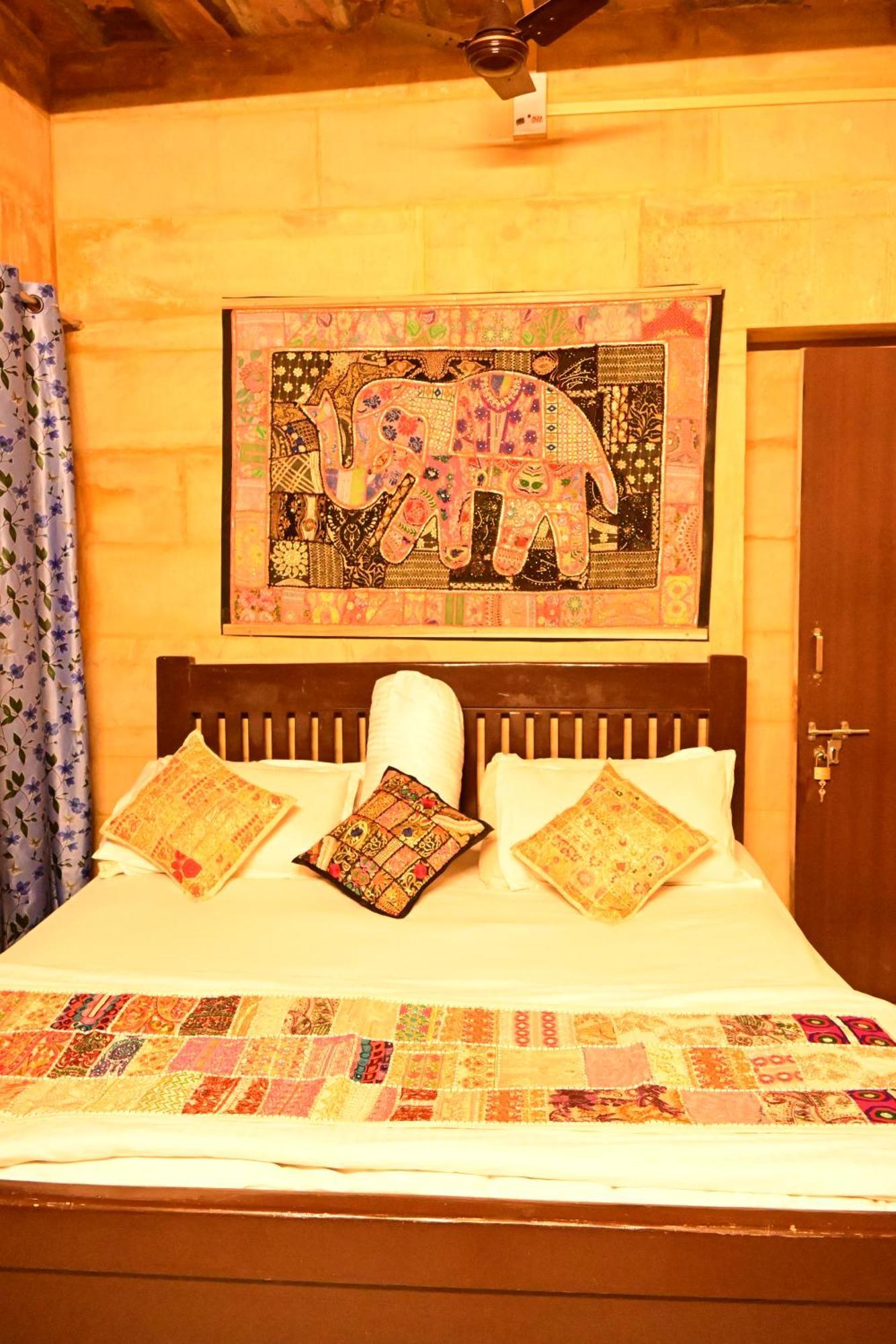 Hotel Fotiya Jaisalmer Exterior foto